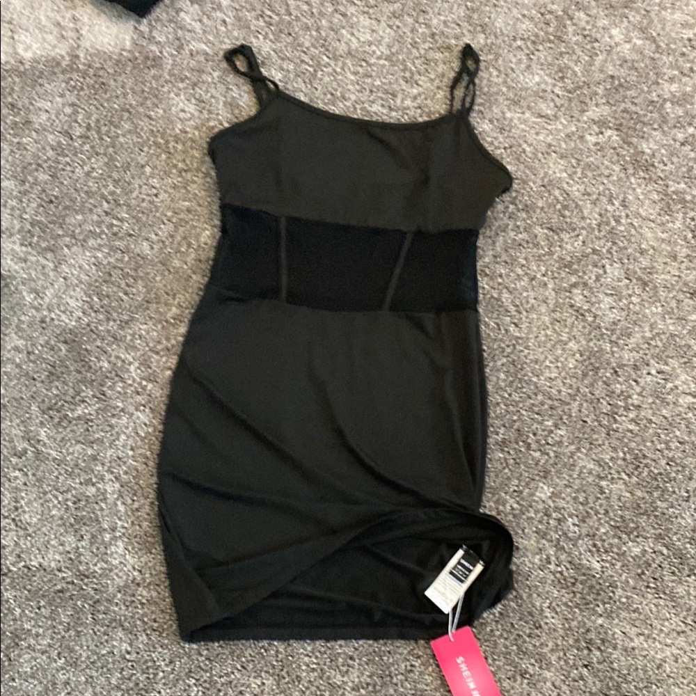 SHEIN Black Sleeveless Top